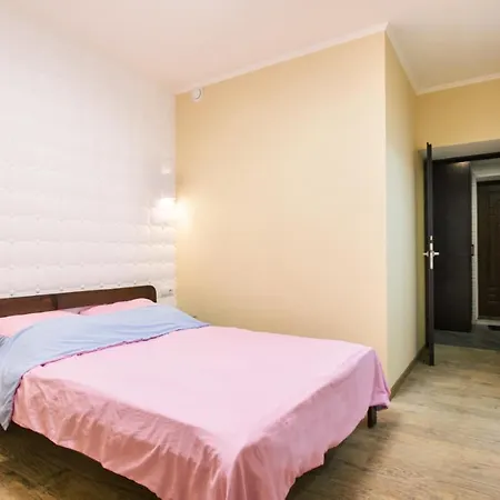 City Garden Apartment